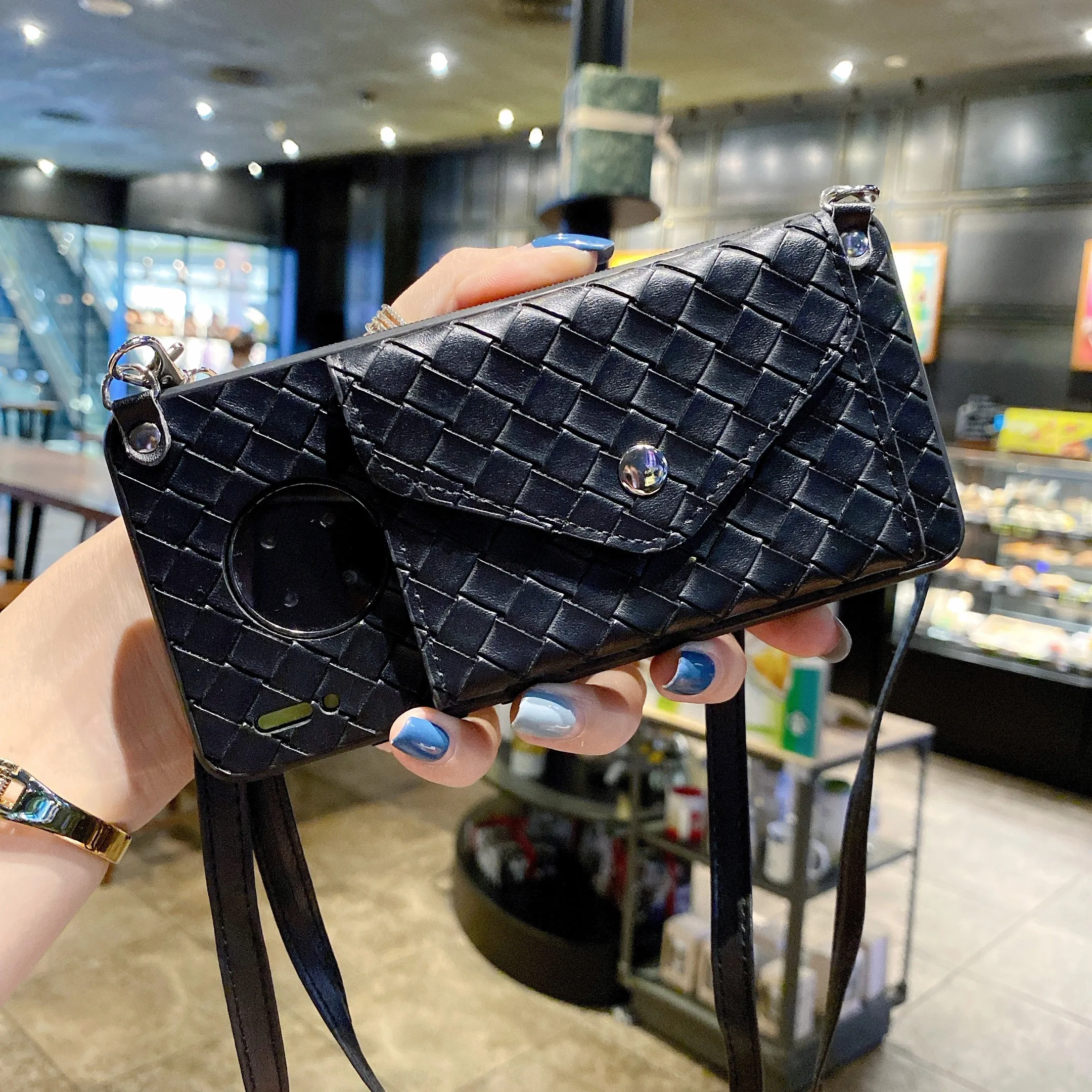 

Ремешок с отделением для карт и кошельком для Samsung Galaxy A12 A32