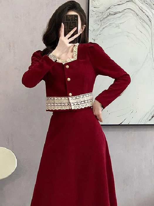 

Two-Piece Set with Semi-Formal Skirt And Shirt for Women Elegant Ladylike Design Ideal for Autumn Winter Seasons