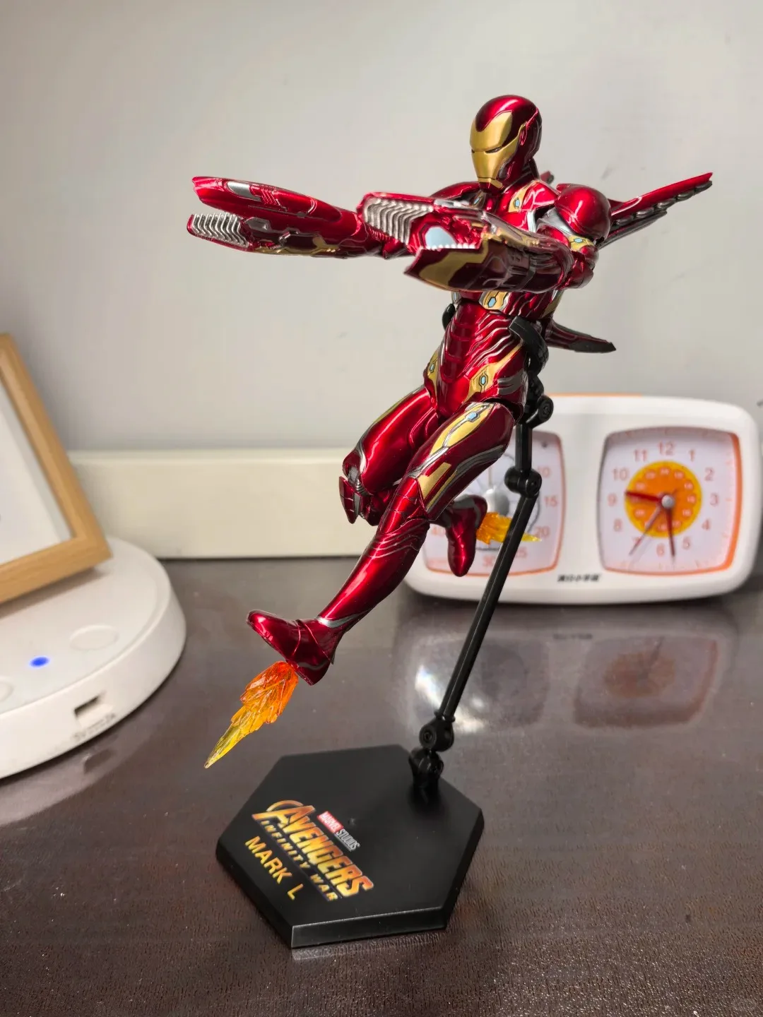 

The Avengers Infinity War Iron Man Mk50 Action Figure Handmade Movable Joint Model Ornament Boy Birthday Gift Collectible Toy