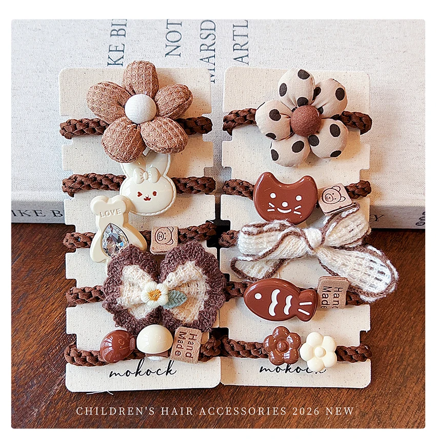 5 Stück/Set 2026 Neue Winter-Haargummis in Braun für Mädchen und Kinder, niedliche Cartoon-Charaktere Bär, Katze, Hase, Haargummis, Haarseile, Gummibänder – Detail 3