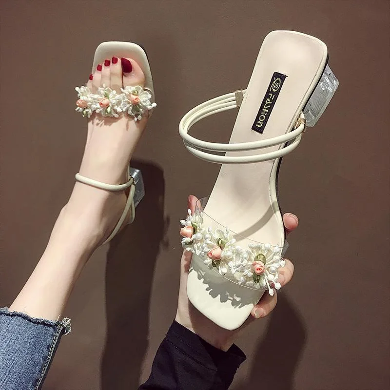 Female 2024 New Sandals Fairy Style Korean Edition Fashion Summer Flower Sandals Slippers High Quality Facility Women\'s Shoes