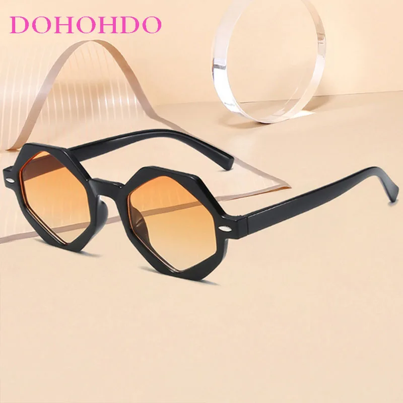 

Fashion Polygon Rivet Sunglasses Women Men Vintage Luxury Brand Design Special Shaped Eyewear Female Travel Driving Shades UV400