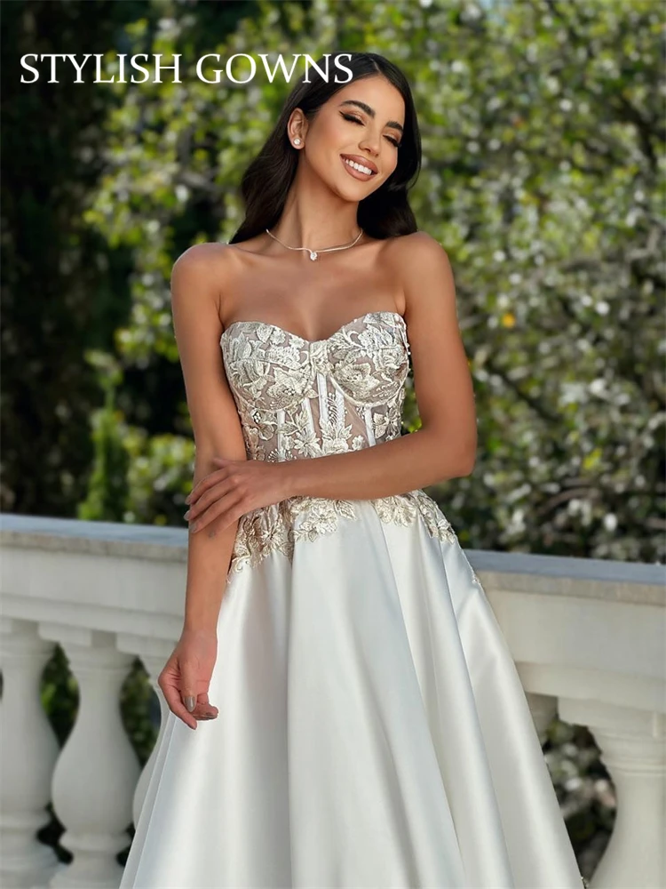 

Strapless Ball Gown Sleeveless Customized Prom Dresses Tra-length Satin Plus Size Wedding Dresses Elegant Evening Dresses