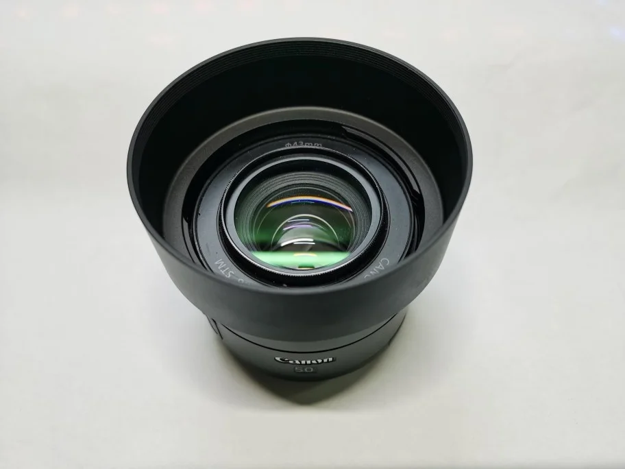 Custom fitted Canon RF 50mm F/1.8 micro single lens 50 f1.8 hood can be backbuckled