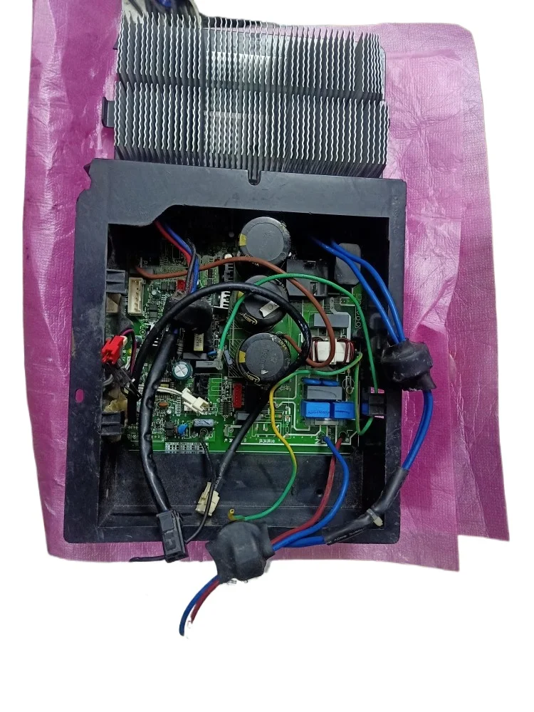 

Inverter air conditioning machine motherboard 202302100852 KFR-72W/BP2-270 send test video