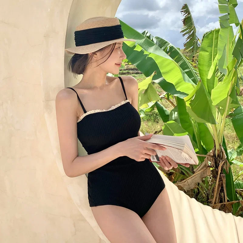 

Sexy Slim Fit One Piece Swimsuit Korean Vintage Style Women's Ins Fashion Backless Strap Design Swimming Costume for Ladies