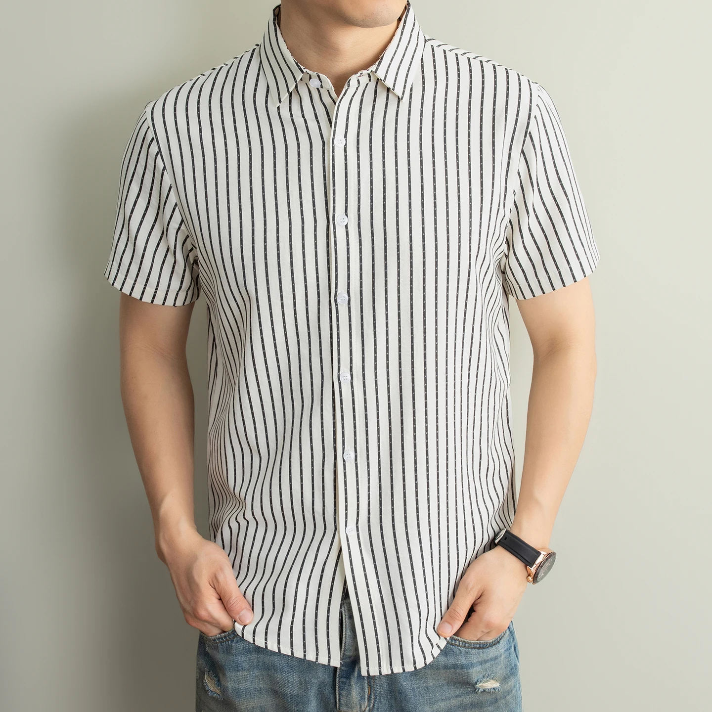 

Men's Summer Vertical Striped Shirt Short Sleeve Casual Button-Down Shirts Lightweight Jacquard Breathable Tops Asian Size M-4XL