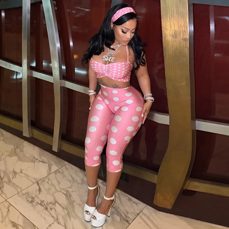 Polka Print Neck Strap, Tight Fitting Cropped Pants, Three Piece Headband Set