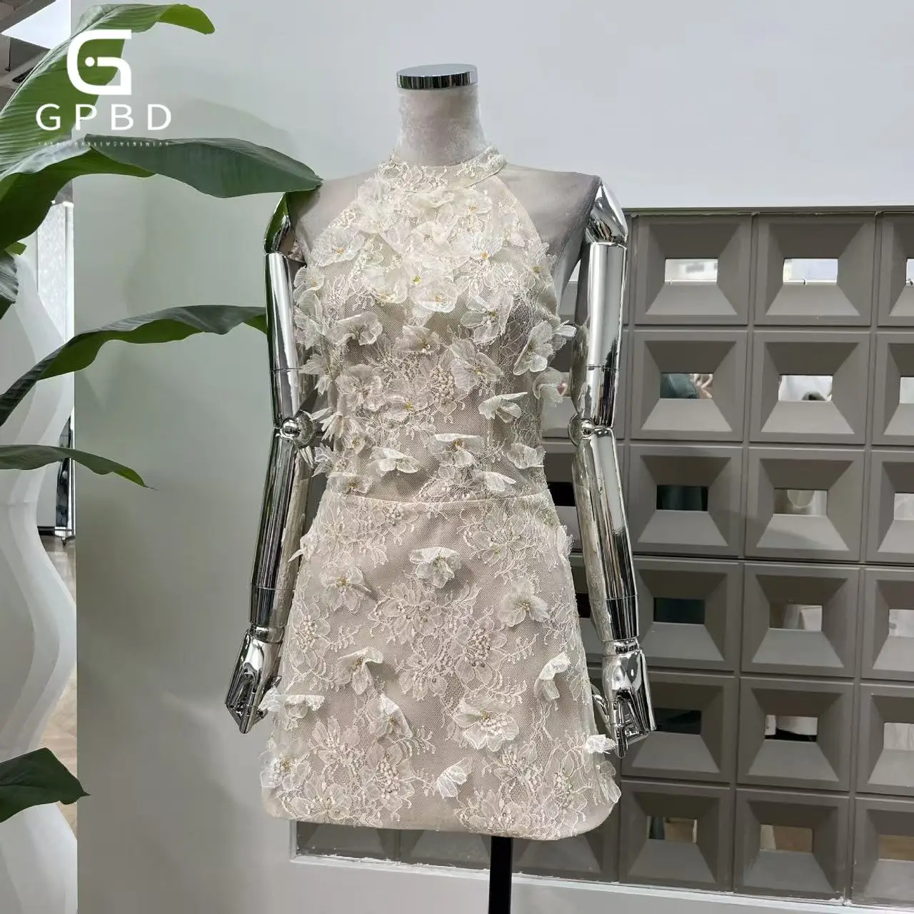 Solid Spliced Sheer Elegant Dresses for Women Round Neck Sleeveless Patchwork Applique Mini Dress Female Clothing