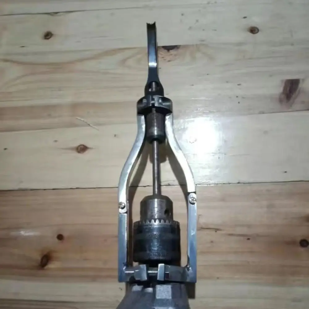 

Adjustable Clamp Square Hole Drill Fixed Bracket Portable Spare Parts Drill Bit Adapter Woodworking Tools Sturdy