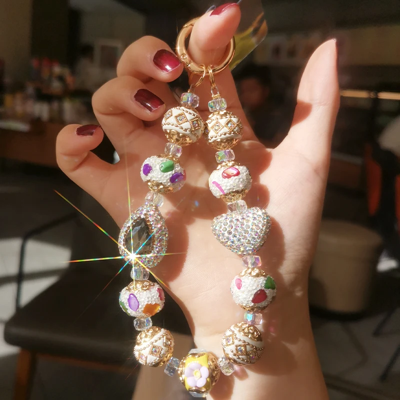 Short Color Diamond Gemstone Wrist Luxury Full Diamond Love Pendant Mobile Phone Lanyard Sparkling Crystal Bead Antiloss Lanyard