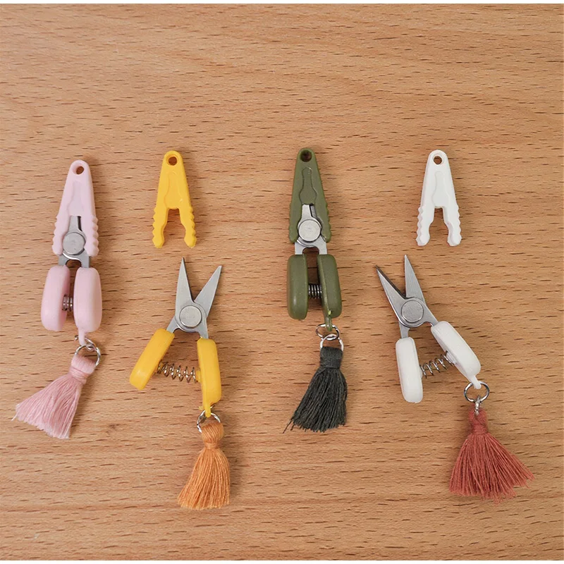 High Precision Mini Embroidery Scissors Portable Thread Snips Colorful Hook Buckle with Protective Cover Sewing Fabric Cutter