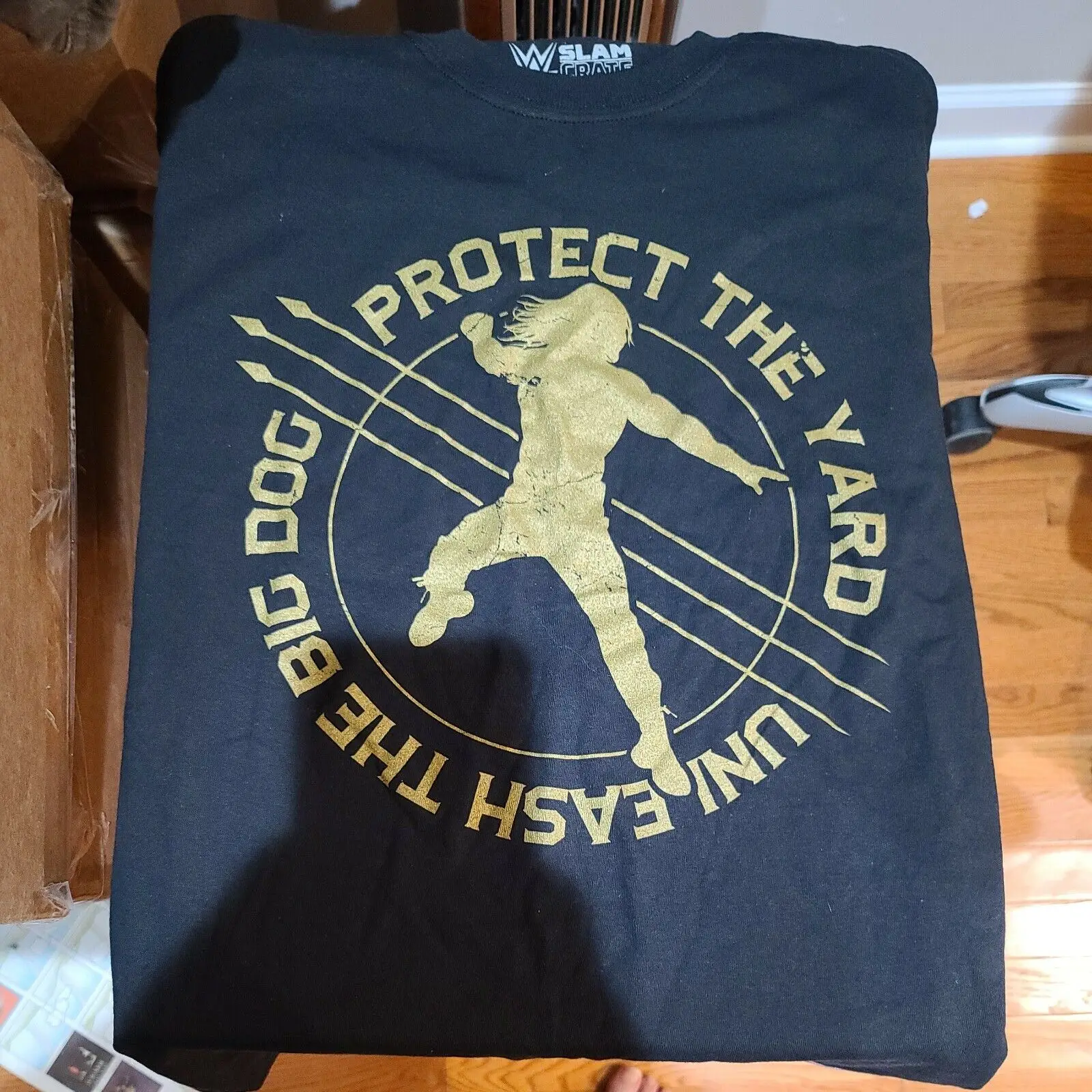 

Authentic Slam Crate/Loot Crate Roman Reigns Protect The Yard Shirt Sz Med