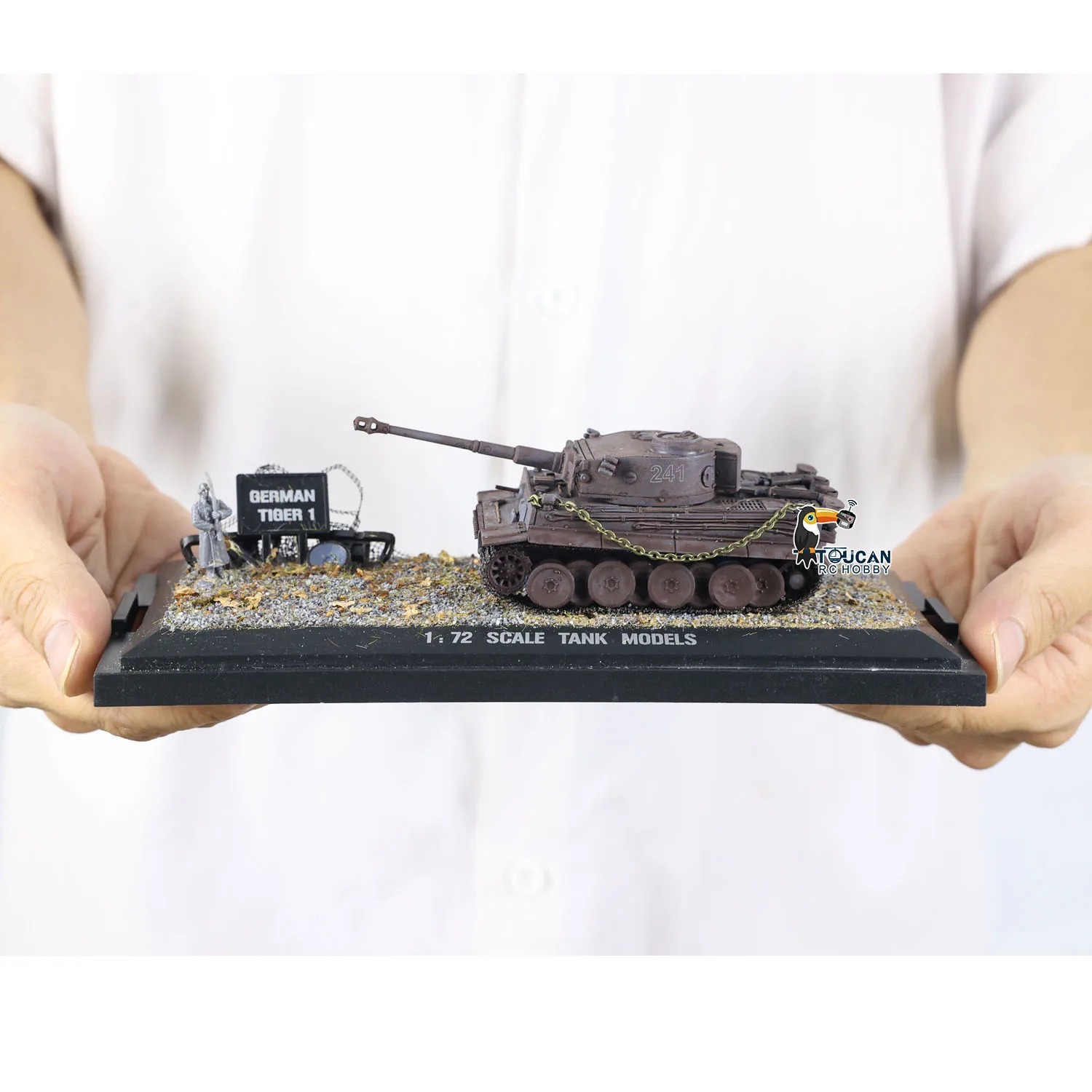 

Henglong Germany Tiger I 3818 Static Tank Model 1/72 Scale Assembled Tanks Without Electronics Mini Toys Gifts for Boys TH24306