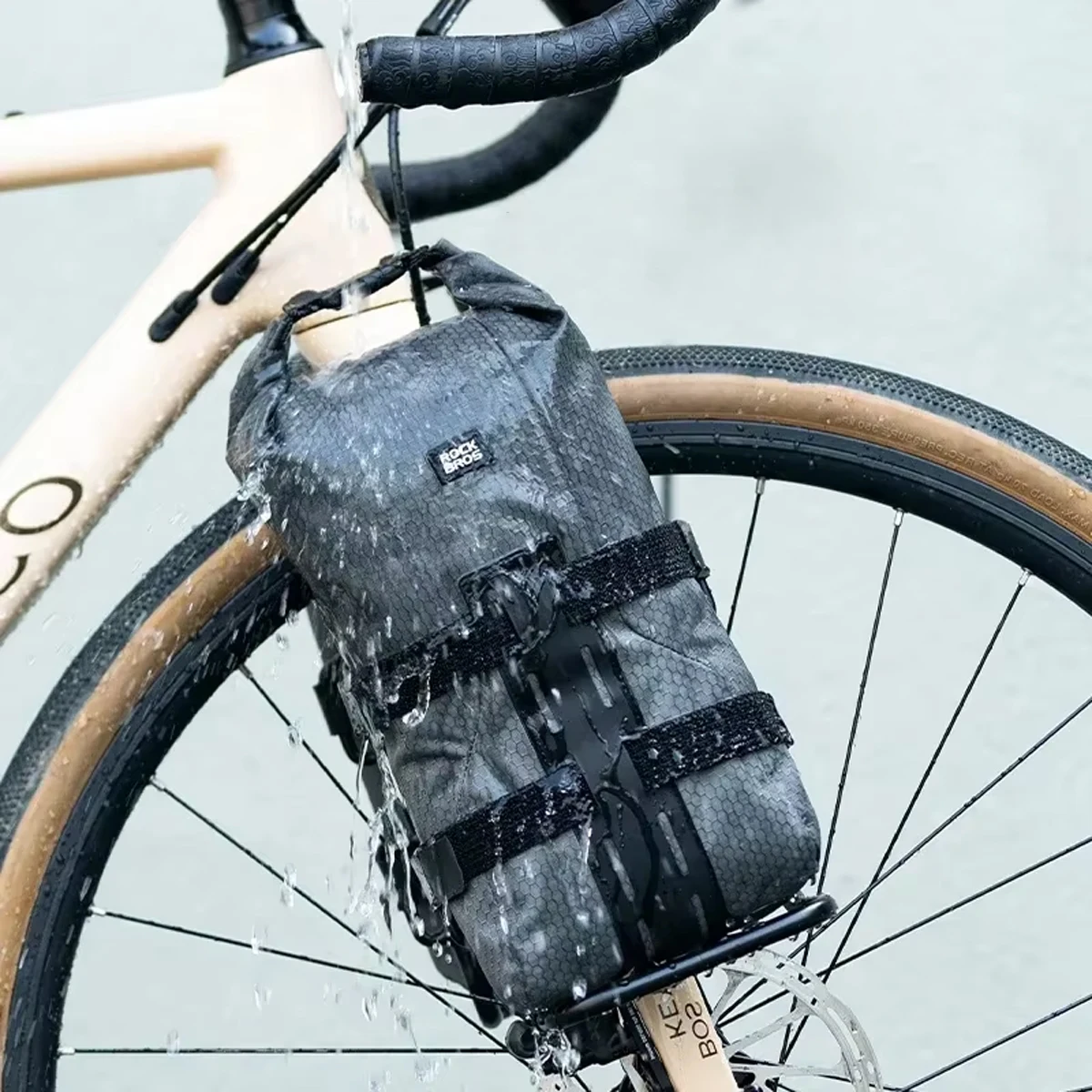 

Велосипедная многофункциональная сумка на переднюю вилку, уличная водонепроницаемая сумка, вместимость 2,7 л, дорожная сумка для горного велосипеда на большие расстояния