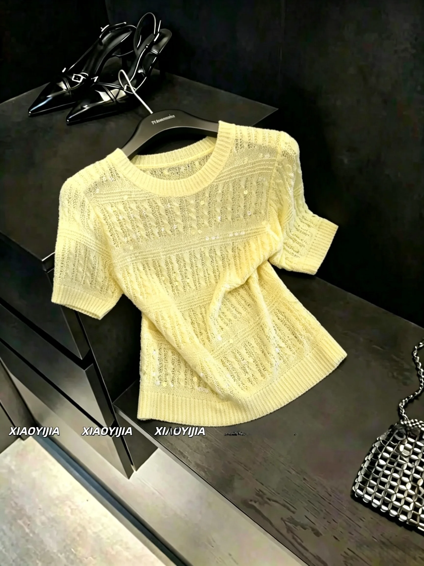 

Luxury Women's Hollow out Sequin Knitted Short Sleeve T-Shirt Thin Summer Slimming Top round Neck Regular Fit Color
