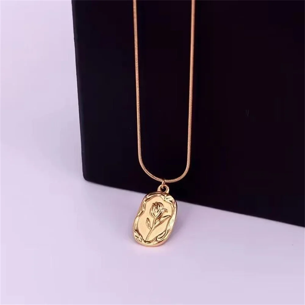 Colar com pingentes geométricos simples de rosa para mulheres, prato dourado, corrente de cobra, gargantilha boho, joias femininas, moda vintage,