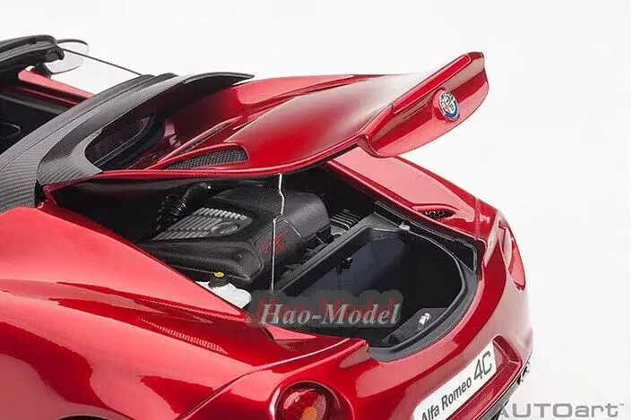 AUTOART 1/18 для Alfa Romeo 4C, литая под давлением модель автомобиля, имитация игрушки, подарки на день рождения для мальчиков, хобби, демонстрационные украшения, красный/желтый