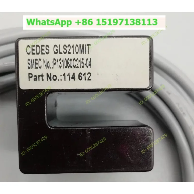 Suitable for Mitsubishi elevator door machine position photoelectric switch P131060C215-04/5