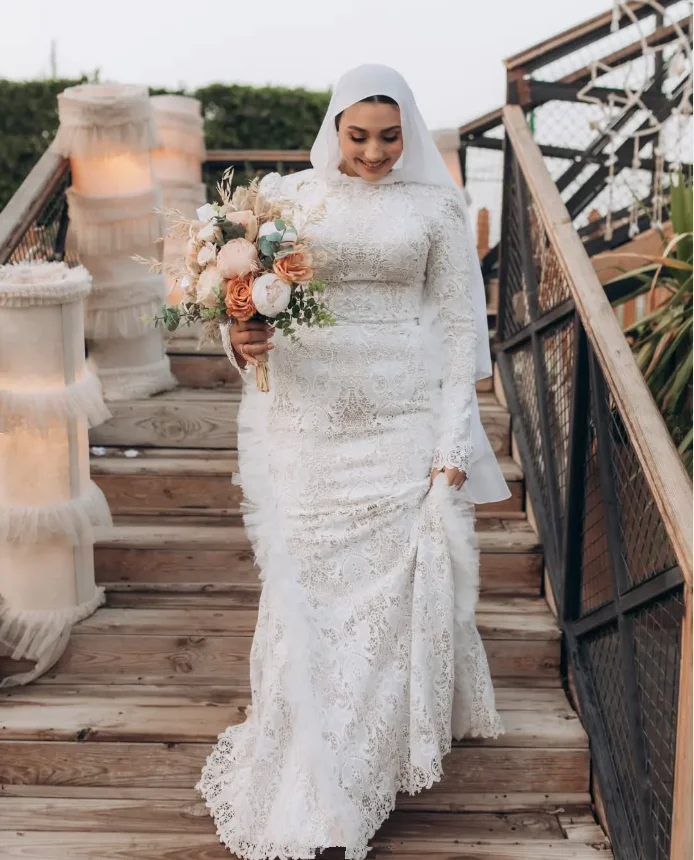 Abiti da sposa Boho caftano musulmano a sirena Abiti da sposa in pizzo all'uncinetto con volant a maniche lunghe Medio Oriente Hijab Abito da sposa personalizzato