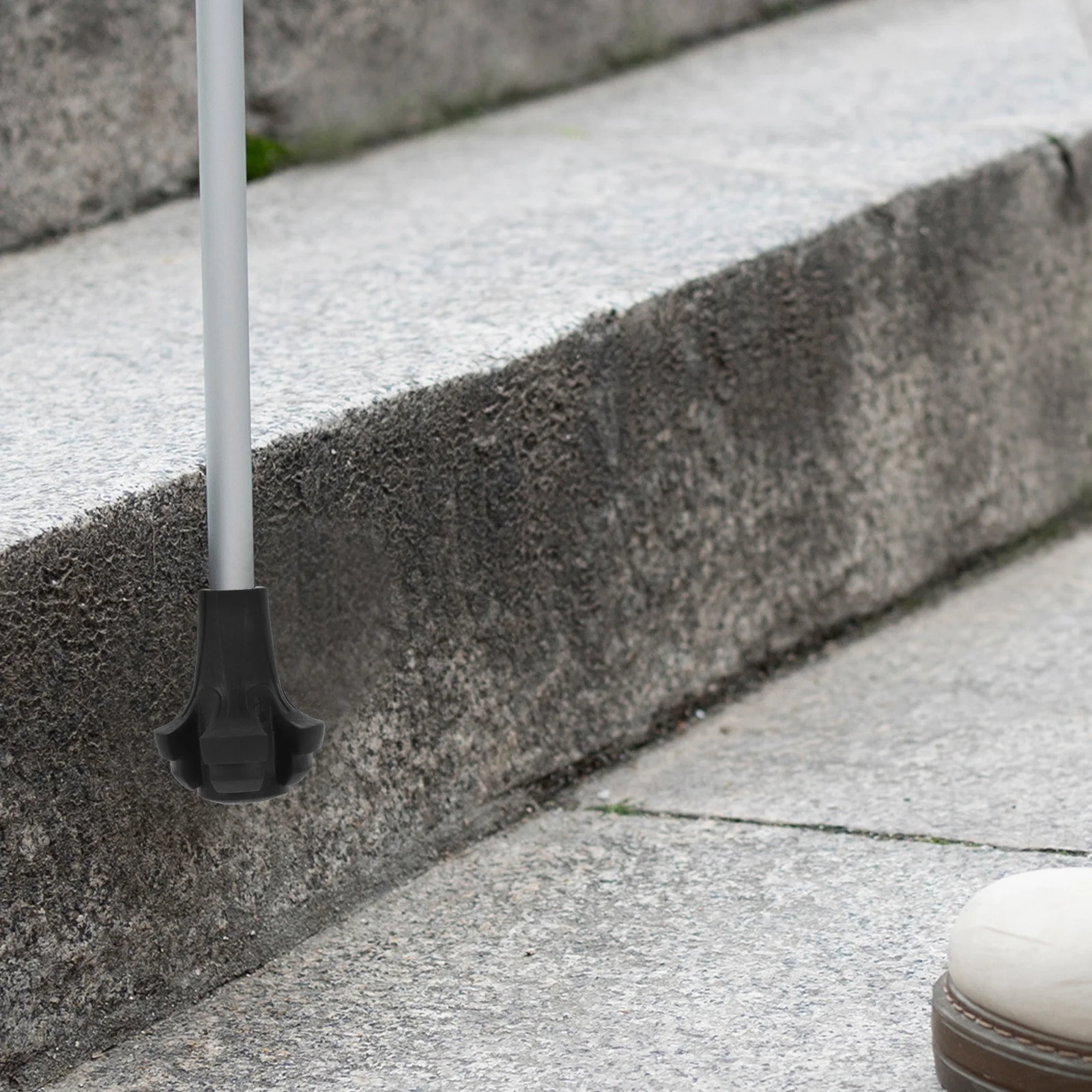 4Pcs Hiking Pole Tips Rubber Foot Protectors for Trekking Poles Canes Improved Stability Wear Resistant Multi-Terrain