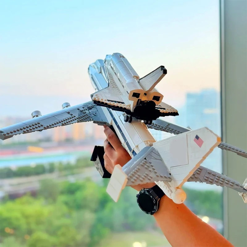 Criativo 2417 pçs lanzadera transportadora blocos de construção sirplane modelo espaço avião montar tijolos brinquedos presente para criança menino adulto