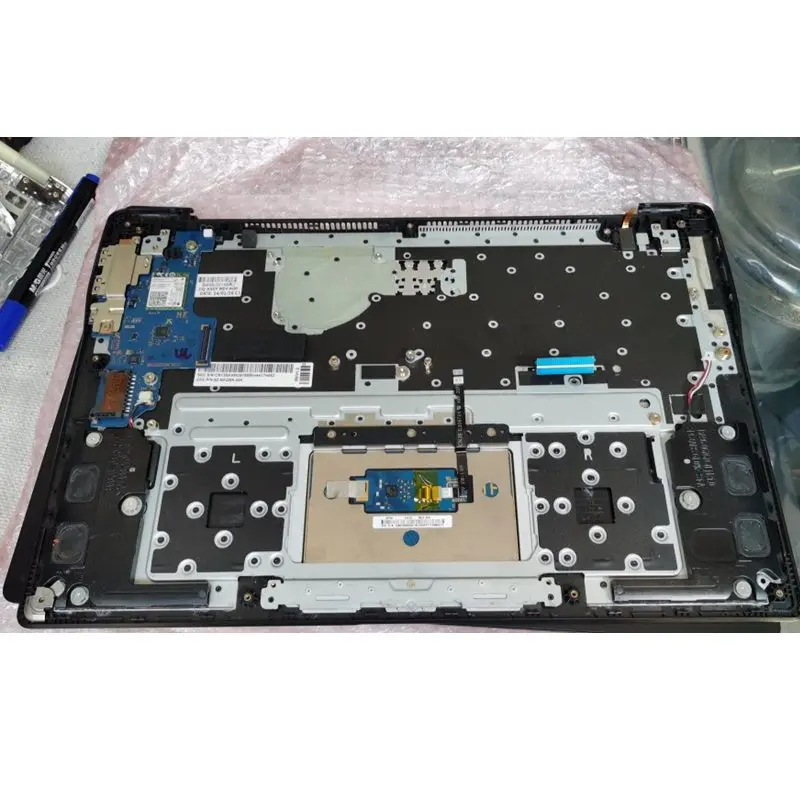 Imagem -02 - Nova Korea kr Teclado Portátil Palmrest Capa Superior para Samsung Nt910s5j 910s5j Nt915s5j 915s5j com Touchpad Preto