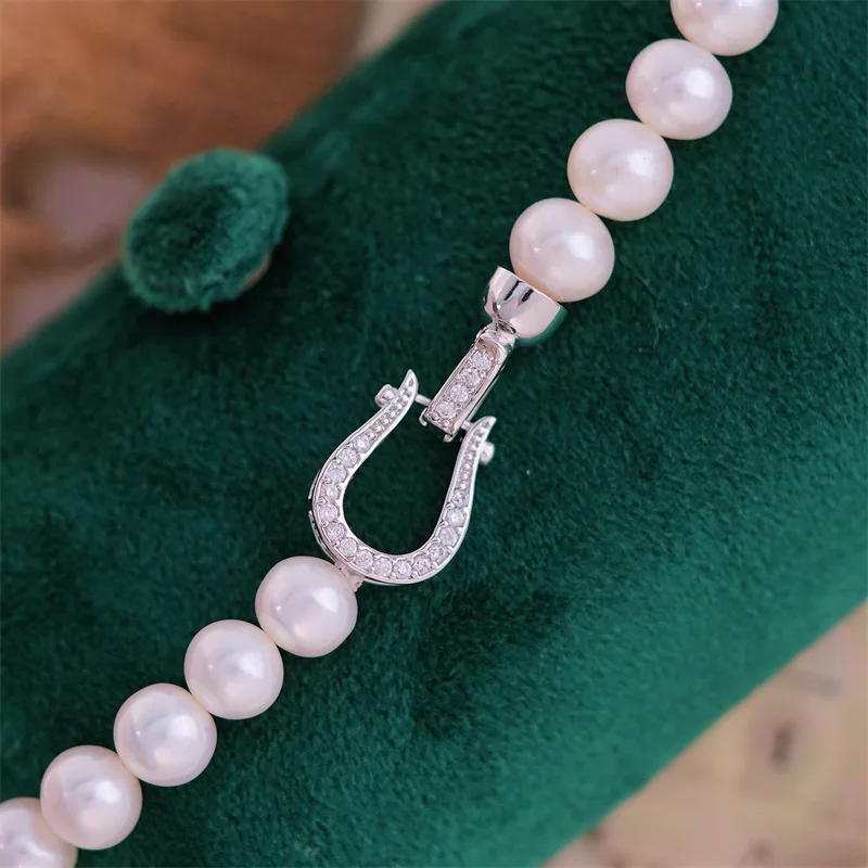 Gorgeous AAA++ 9-10mm Round Akoya White Natural Pearl Necklace with 925s 18inch - Image 4