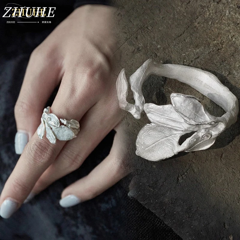 ZHUHE The Deep Water Leaf Flow Ring With A Retro Style Is A Gift For Women's Jewelry Accessories And Parties