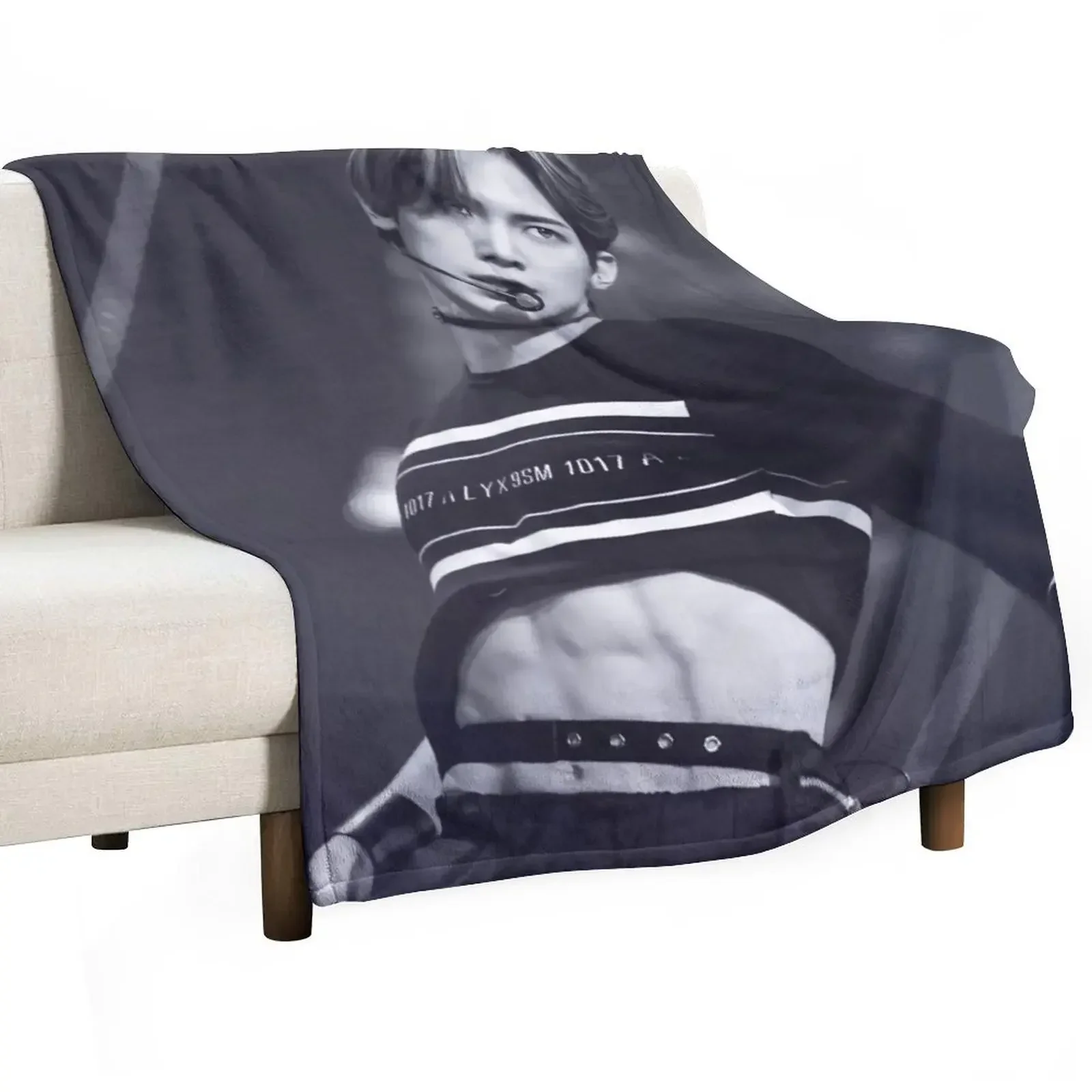 

Ateez Yeosang Throw Blanket Lightweight Cozy Blanket for Bed Sofa