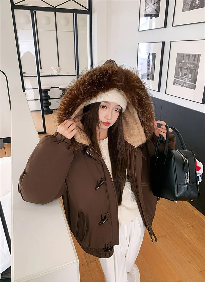 Warm Down jacket Ladies Pai Overcome Winter 2026 New Cotton Padded Coat Women Parkas Horn Hooded Outcoat Big fur collar Overcoat