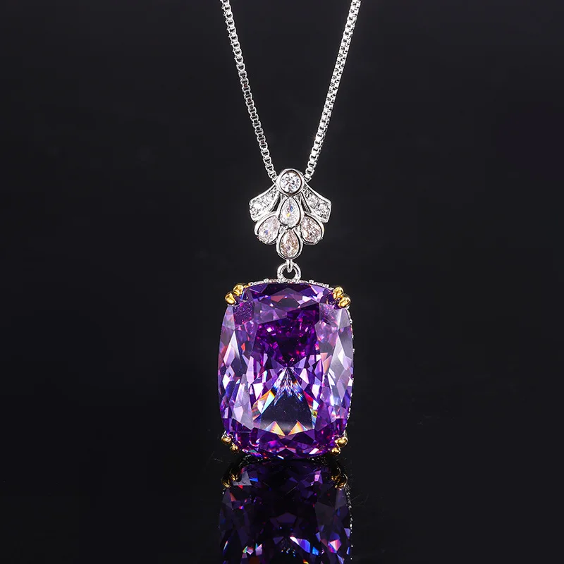 Jewelry Gold-Plated Bird's Nest Cut Gemstone Color Simple Elegant Pendant 15*20