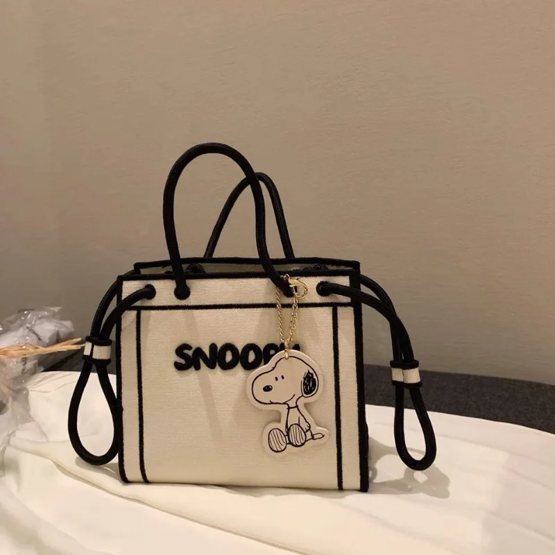 Snoopy Animatie Perifere Draagbare Kleine Vierkante Tas Grote Capaciteit Crossbody Canvas Tas Student Veelzijdig En Knap