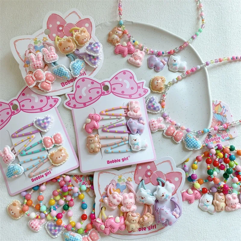 

Детский набор: милые мультяшные заколки-мишки и кролики, резинки для волос, красочные браслеты и ожерелья с бусинами, украшения для волос, аксессуары для волос