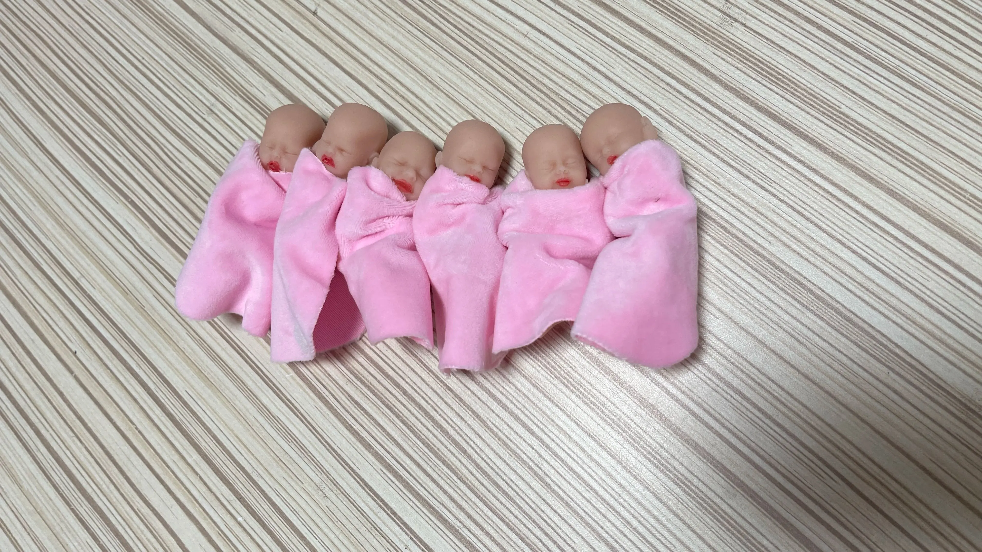 

6PCS/set 3Inch Reborn Baby Full Body Silicone Dolls Reborn Doll Very Soft to Touch Anti-Stress Doll Toys
