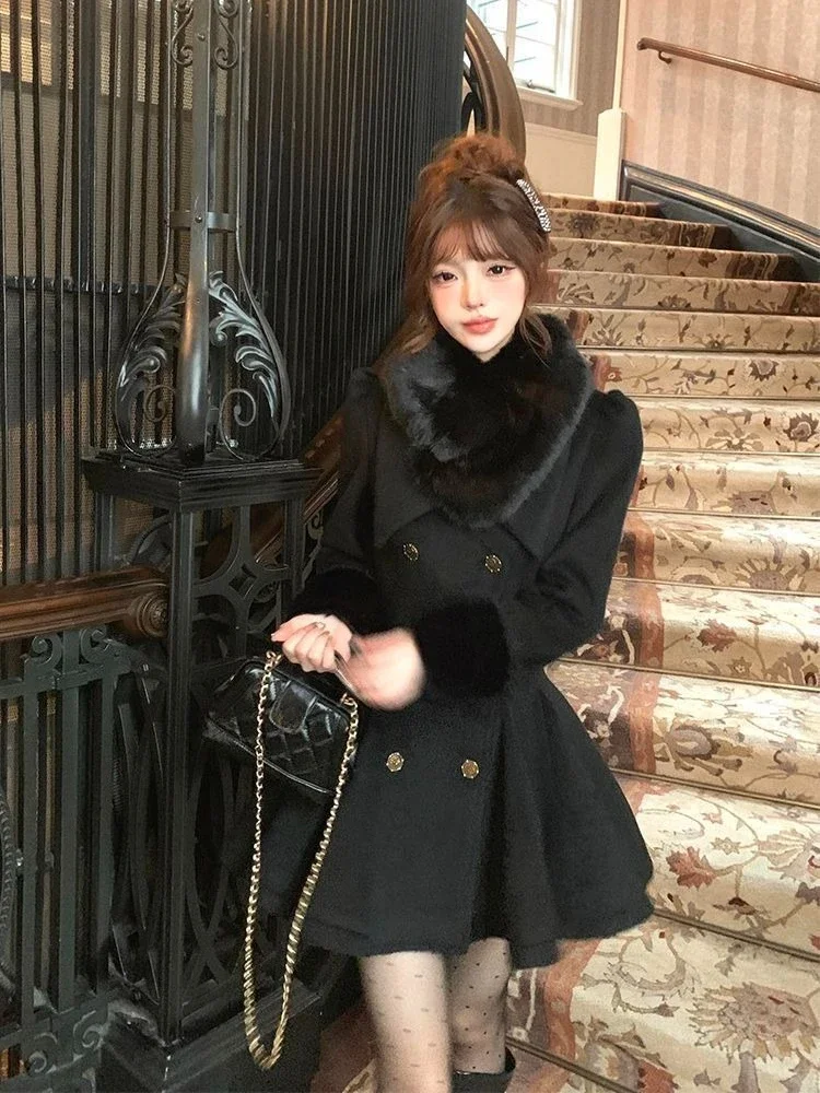 French Elegant Princess Black Fur Collar Flared Hem Wool Coat Women Slim Fit Double Breasted Winter Warm Party Outerwear 2026