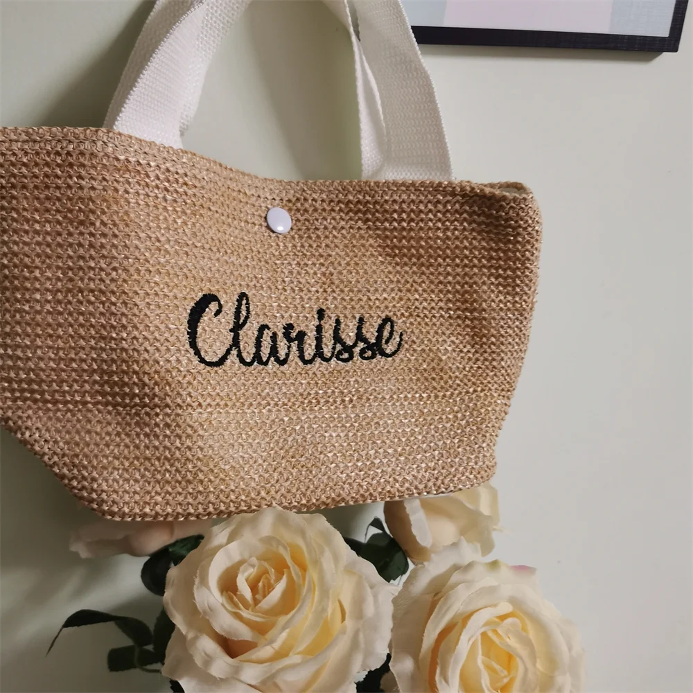 

Personalized Name Woven Bag Retro Casual Handheld Grass Woven Bag Summer Beach Vacation Bag Women's Hand Gift