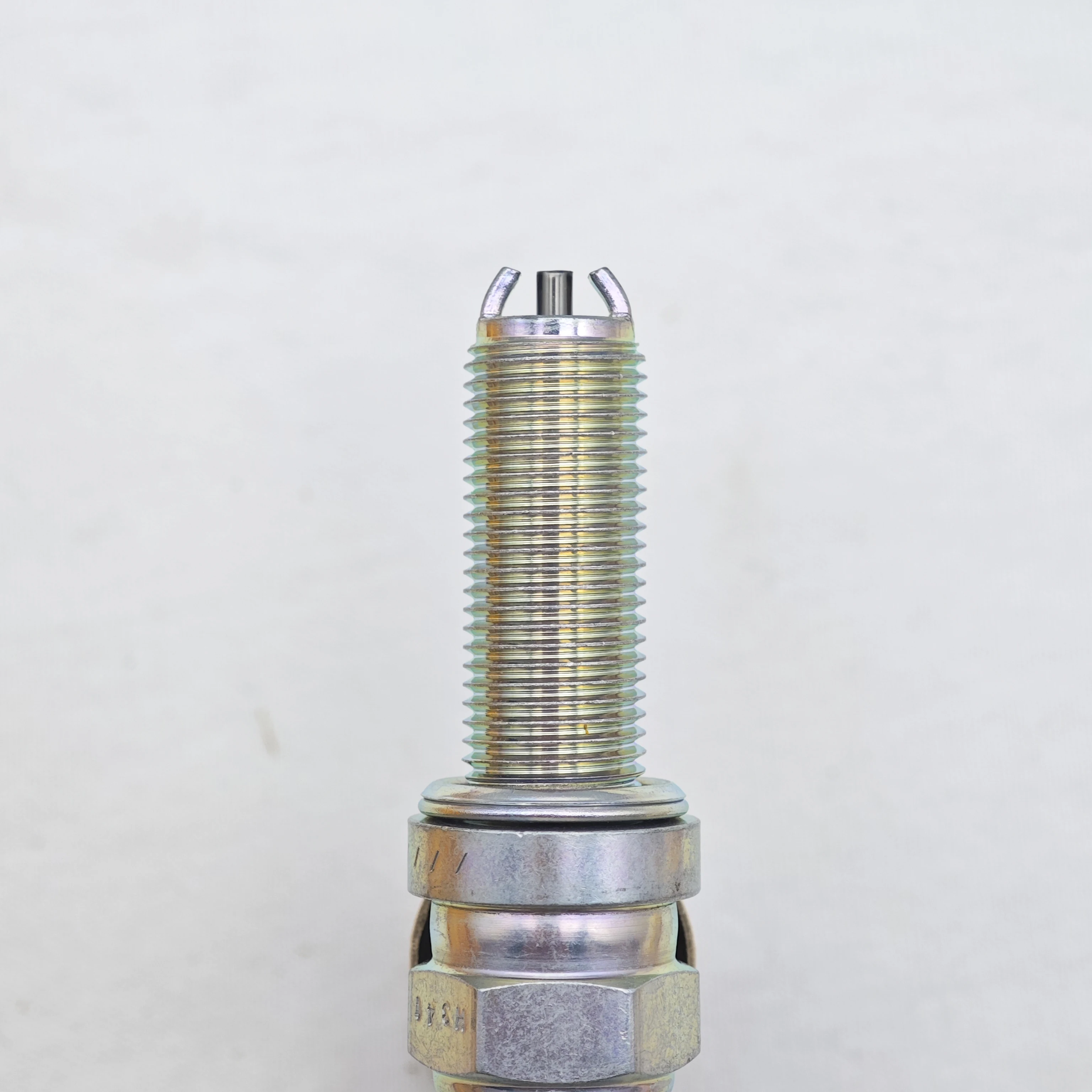 1pcs Original Motorcycle NGK Spark Plug LMAR8D-J 93444 Suitable For R1200GS C600 650GT C650sport