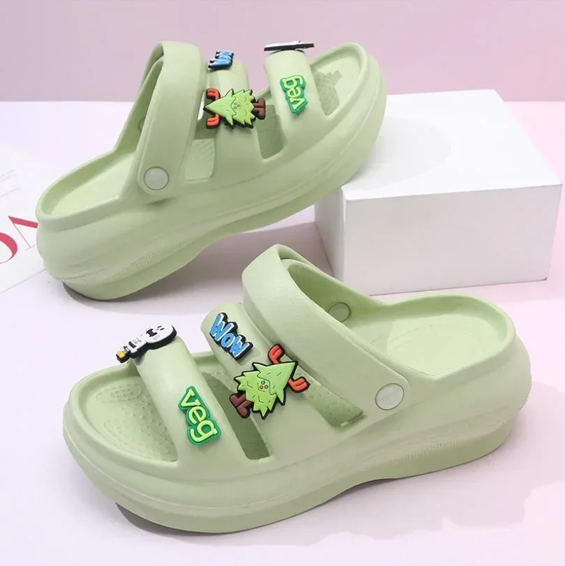 

2024 Summer New Women's Anti slip Sandals Slippers Female Fashion Casual Beach Sandals