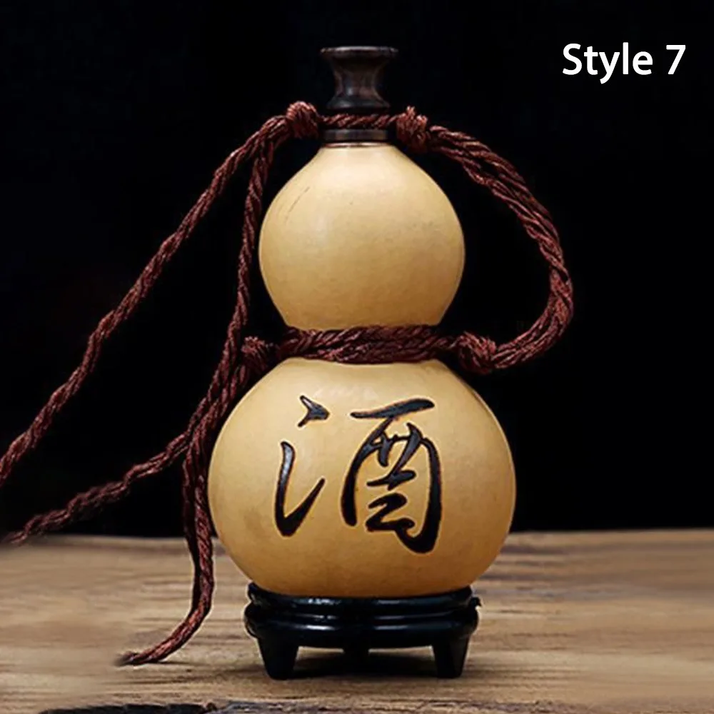 

Chinese Retro Gourd Water Bottle 500ML Durable Gourd Beverage Container Creative Large Capacity Cycling Kettle Outdoor Fitness