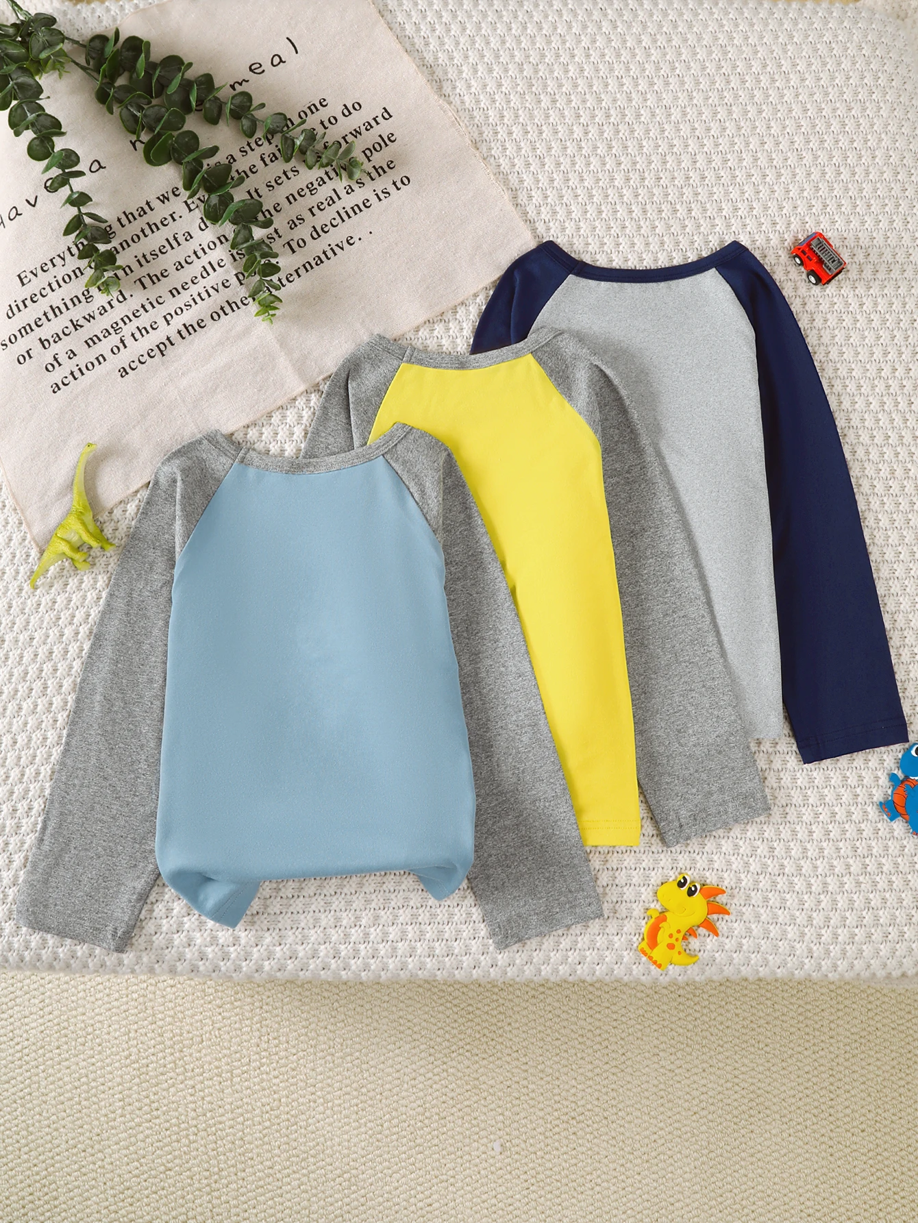 3-Pack Boys Long Sleeve T-Shirts Spring Autumn Shoulder Insert Dinosaur Car Pattern Fashion Casual Base Layer Shirt for Kids