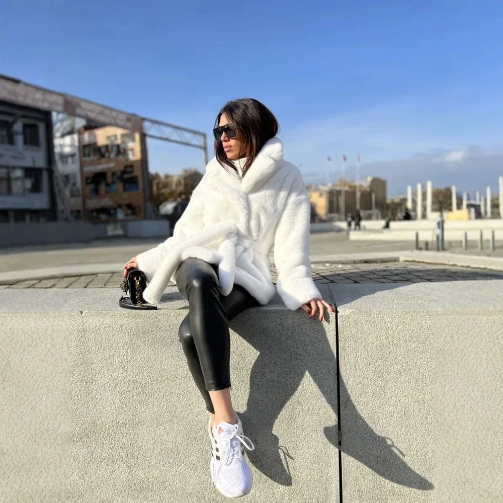 Women Faux Fur Short Coats Jackets Stand Collar Coat Thick Warm Y2k Streetwear Jacket Elegant Lace Up Outerwear Autumn Winter
