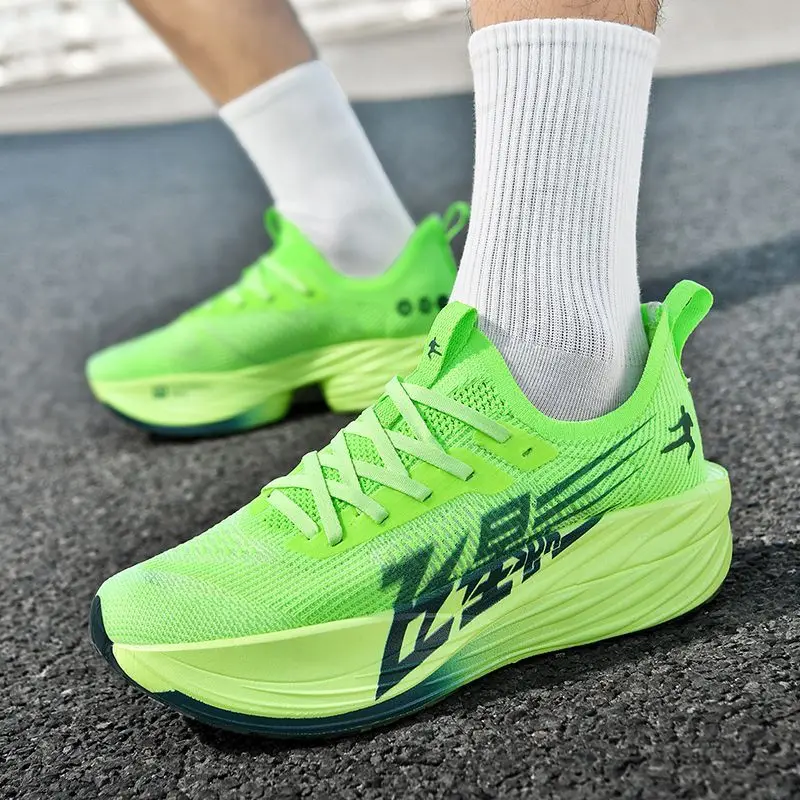 2025 New Men's Professional Running Shoes Wear-resistant Ultra-light Athletic Shoes Marathon Carbon Plate Youth Running Shoes