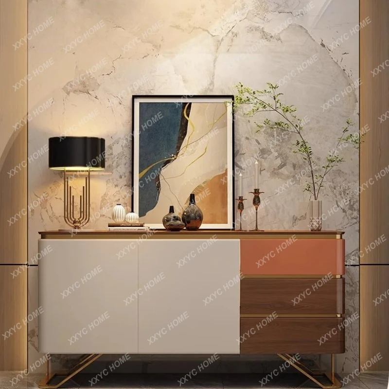 

Тумба-буфет из массива дерева, комод, в стиле легкой роскоши, простой и классический дизайн, средний и старинный стиль.