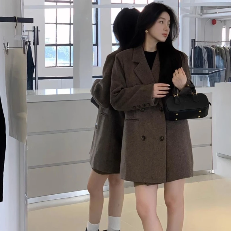 2025 invierno nuevo cuello grueso moda personalizada más terciopelo medio largo abrigo de lana para mujer