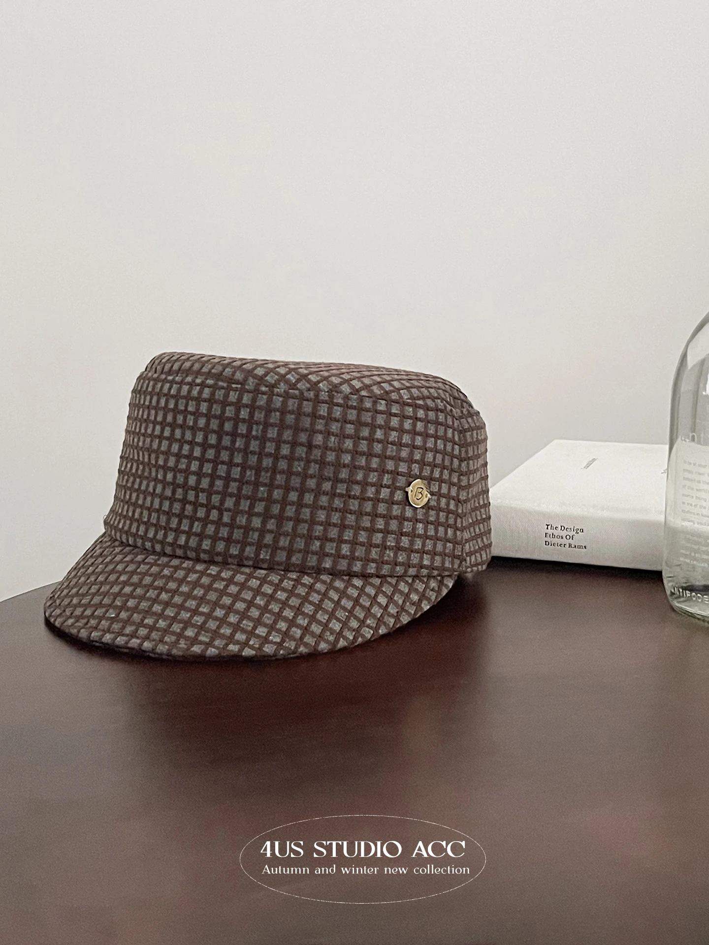 

Flat Top Hat for Women Early Autumn New Short Brim Retro Knight Hat Face Slimming Duckbill Cap Trendy