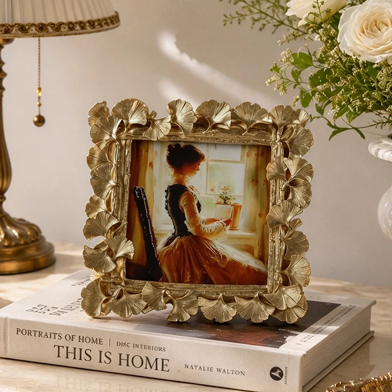 Vintage French Ginkgo Leaf Resin Photo Frame Golden Embossed Frame Tabletop Display Ornament Bedroom Living Room Home Decor Gift