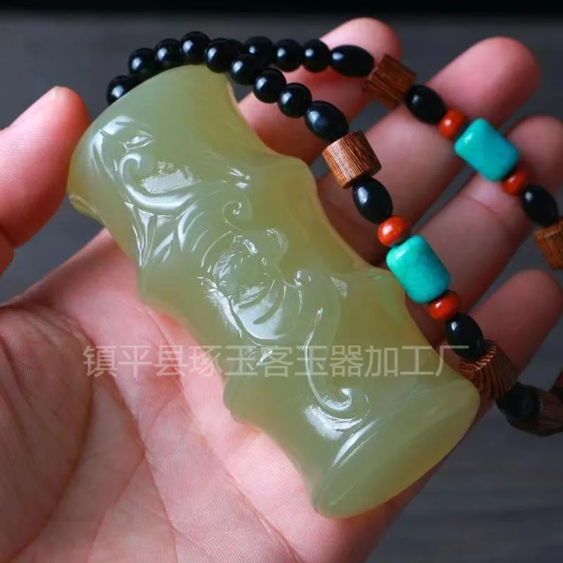 Natural Afghan jadeite hand-held ornament, green-white jade cat's eye Pixiu dragon turtle hand toy, collectible jade gift