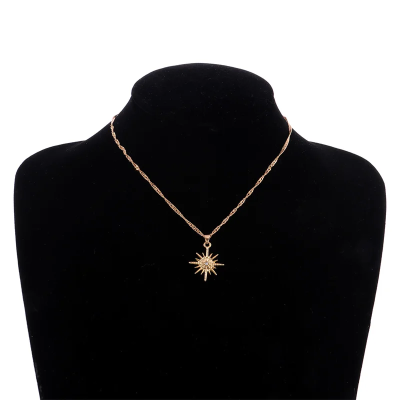 

Fashion Korean Zircon Sunflower Pendant Necklace For Women Lady Minimalist Shiny Rhinestone Alloy Necklace Casual Party Jewelry