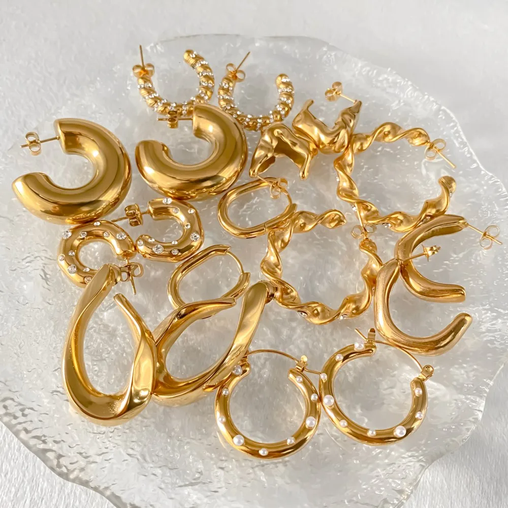 مجموعة eManco من الأقراط المصنوعة من الفولاذ المقاوم للصدأ بتصميم عتيق فاخر وعناصر اللؤلؤ والمجوهرات الأنيقة بالجملة #3